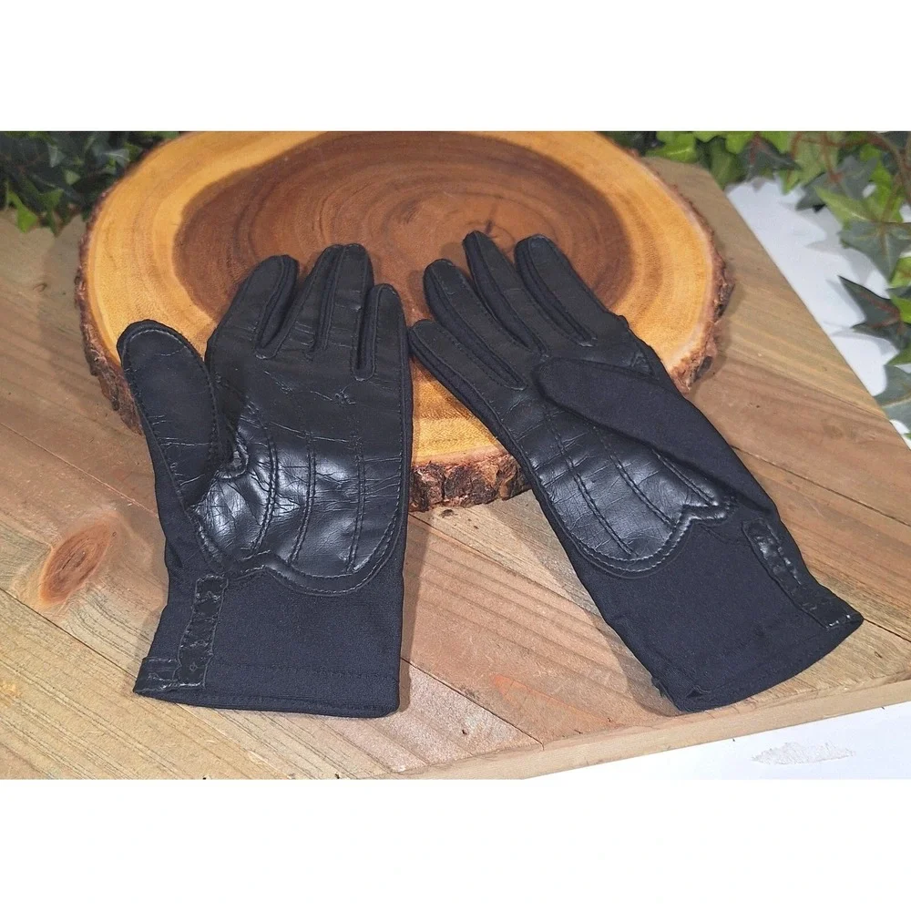 Women's Black Leather Cold Weather driving‎ Gloves One Size Fits All Landlovers